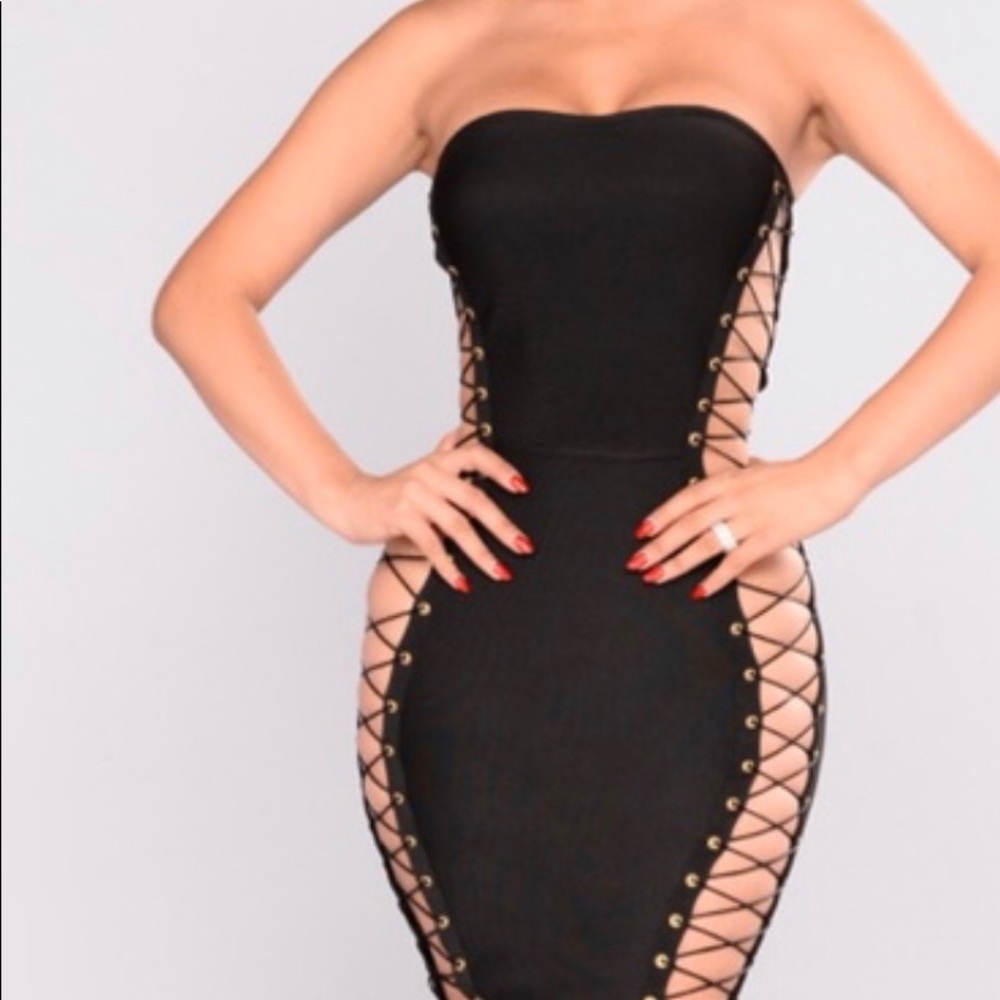 Fashion Nova Lace up Midi Dress- NEW